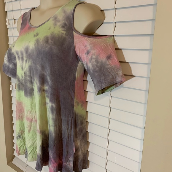 NWT Simply Southern Blouse - Picture 2 of 4